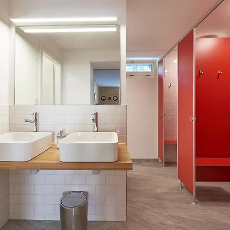 Хостел Turbina Церматт